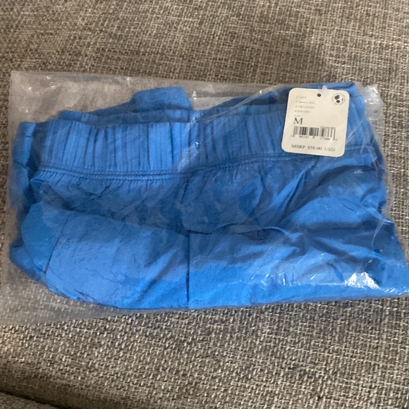 NWT Free People Movement Daisy Woven Skort in Breezy Blue - Picture 2 of 3